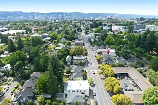 3020 NE Glisan St, Portland, OR 97232 - Photo 7