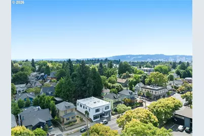 3020 NE Glisan St, Portland, OR 97232 - Photo 11