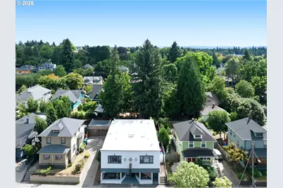 3020 NE Glisan St, Portland, OR 97232 - Photo 9