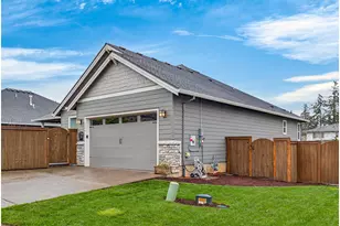 15261 Holcomb Blvd, Oregon City, OR 97045 - Photo 5