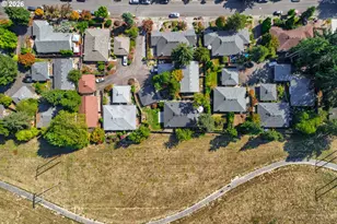 15789 SW Village Cir, Beaverton, OR 97007 - Photo 41
