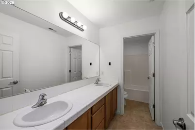 20125 Mossy Meadows Ave, Oregon City, OR 97045 - Photo 19