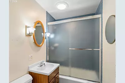115 NE 114th Ave, Portland, OR 97220 - Photo 17