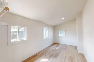 711 Robbins St, Milton-Freewater, OR 97862 - Photo 17