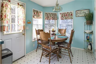 2380 SW Phlox Pond Dr, Redmond, OR 97756 - Photo 15