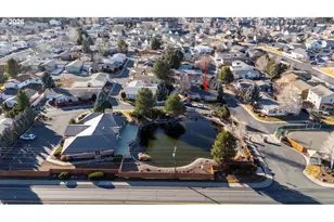 2380 SW Phlox Pond Dr, Redmond, OR 97756 - Photo 3