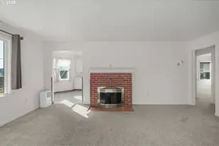 4360 Eagle Crest Rd, Salem, OR 97304 - Photo 5