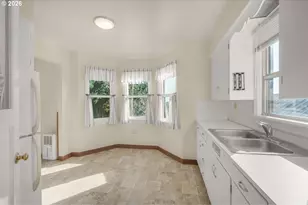 4360 Eagle Crest Rd, Salem, OR 97304 - Photo 11