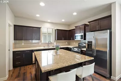 14115 SW Burlwood Ln, Beaverton, OR 97005 - Photo 3