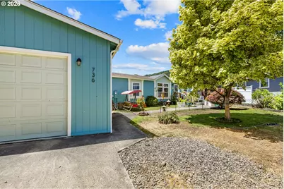 736 Penny Ln, Riddle, OR 97469 - Photo 3
