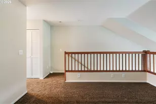194 N Hayden Bay Dr, Portland, OR 97217 - Photo 23