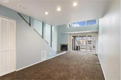 194 N Hayden Bay Dr, Portland, OR 97217 - Photo 7