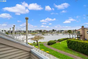 194 N Hayden Bay Dr, Portland, OR 97217 - Photo 15