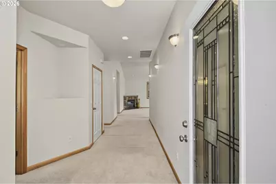 2132 SE 143rd Ave, Portland, OR 97233 - Photo 3