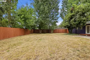 11395 SW 13th St, Beaverton, OR 97005 - Photo 31