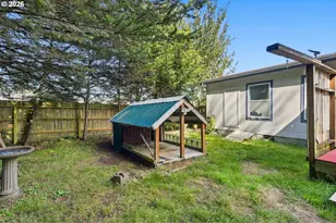 63234 Sunrise Rd, Coos Bay, OR 97420 - Photo 37