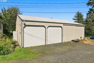 63234 Sunrise Rd, Coos Bay, OR 97420 - Photo 41