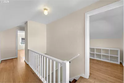 4518 NE Irving St, Portland, OR 97213 - Photo 27