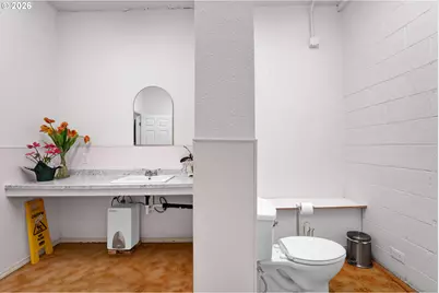 478 Highway 101, Florence, OR 97439 - Photo 9