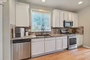 15858 SE Chelsea Morning Dr, Happy Valley, OR 97086 - Photo 13