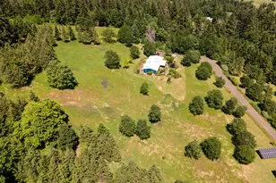 5090 Binns Hill Dr, Hood River, OR 97031 - Photo 5