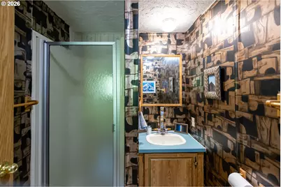 5090 Binns Hill Dr, Hood River, OR 97031 - Photo 23