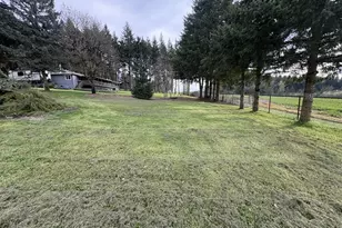 4366 NW Oak Grove Dr, Albany, OR 97321 - Photo 7