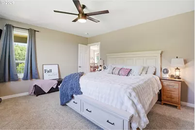 200 Red Hawk Dr, Castle Rock, WA 98611 - Photo 17