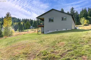 200 Red Hawk Dr, Castle Rock, WA 98611 - Photo 33