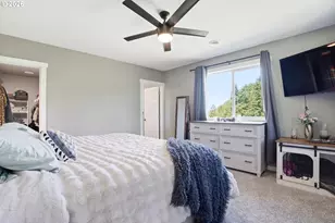 200 Red Hawk Dr, Castle Rock, WA 98611 - Photo 15