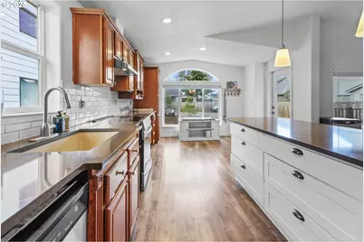 886 SE Bonnie Burke Dr, Estacada, OR 97023 - Photo 11