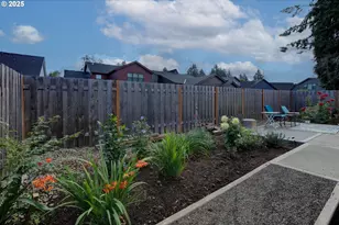 886 SE Bonnie Burke Dr, Estacada, OR 97023 - Photo 33