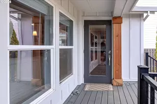 886 SE Bonnie Burke Dr, Estacada, OR 97023 - Photo 3