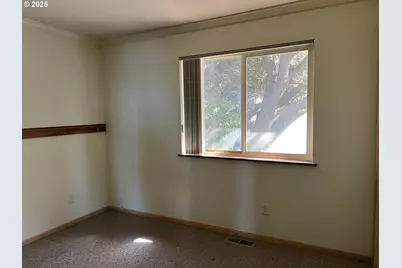 33636 Ophir Rd, Gold Beach, OR 97444 - Photo 17