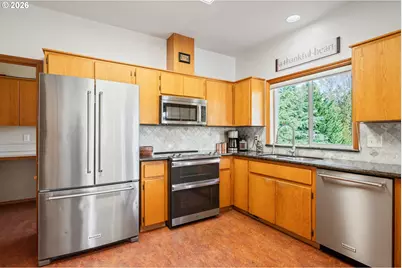 106 Owl Creek Ct, Kelso, WA 98626 - Photo 9