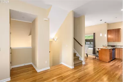 635 NW 24th Ave #6-2, Portland, OR 97210 - Photo 19