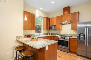 635 NW 24th Ave, Portland, OR 97210 - Photo 9