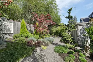 3825 SE Carlton St, Portland, OR 97202 - Photo 37