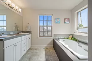 29151 SW San Miguel Ln, Wilsonville, OR 97070 - Photo 25