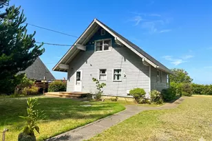 153 S Wells Dr, Lincoln City, OR 97367 - Photo 5