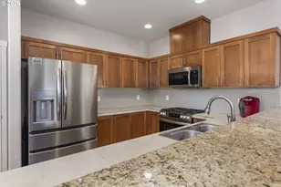 28562 SW Geneva Loop, Wilsonville, OR 97070 - Photo 11
