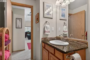 2431 SE 62nd Ln, Hillsboro, OR 97123 - Photo 27