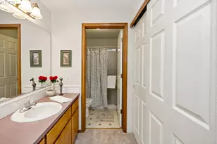 2391 N Kamiakan Dr, Cornelius, OR 97113 - Photo 23