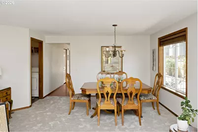 2391 N Kamiakan Dr, Cornelius, OR 97113 - Photo 7
