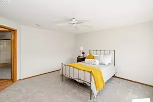 2391 N Kamiakan Dr, Cornelius, OR 97113 - Photo 27