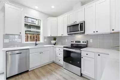 528 S Texas St, Portland, OR 97219 - Photo 13