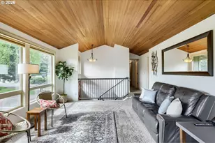 1105 Marylhurst Dr, West Linn, OR 97068 - Photo 5