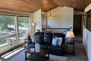 1105 Marylhurst Dr, West Linn, OR 97068 - Photo 5