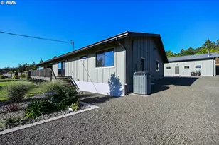 10 Ridgewood Dr, Roseburg, OR 97471 - Photo 33