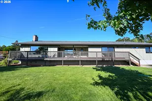 10 Ridgewood Dr, Roseburg, OR 97471 - Photo 3